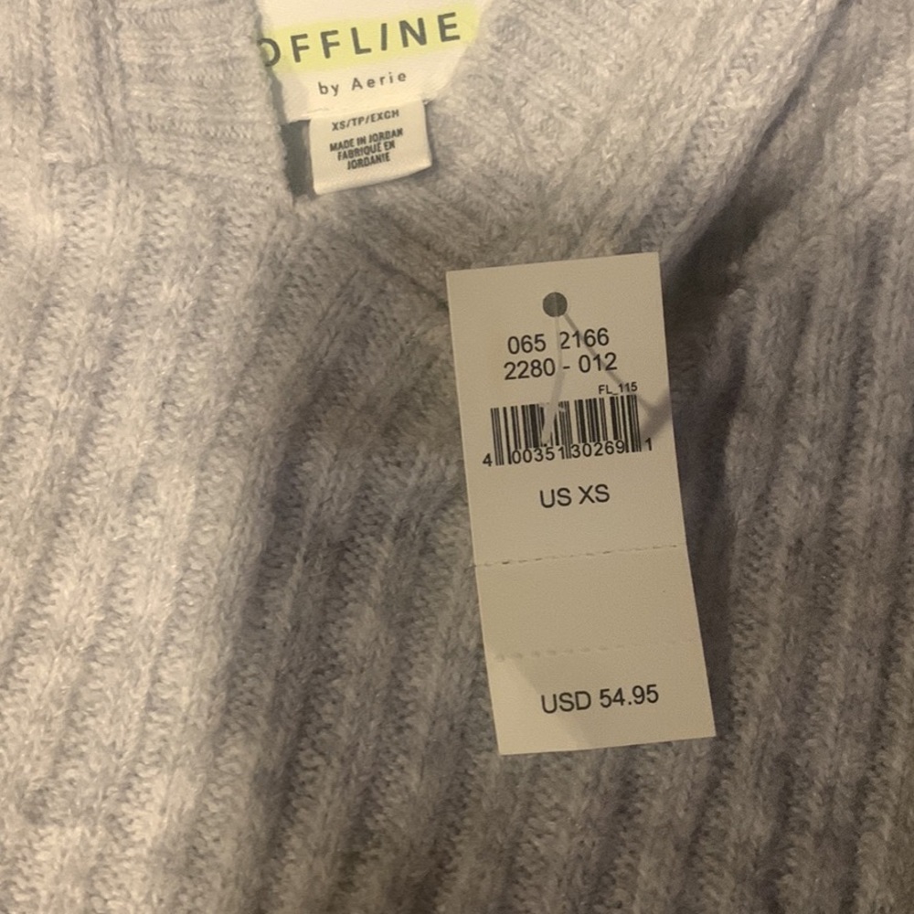 Brand new w tags Offline by aerie brand sweater. Super soft